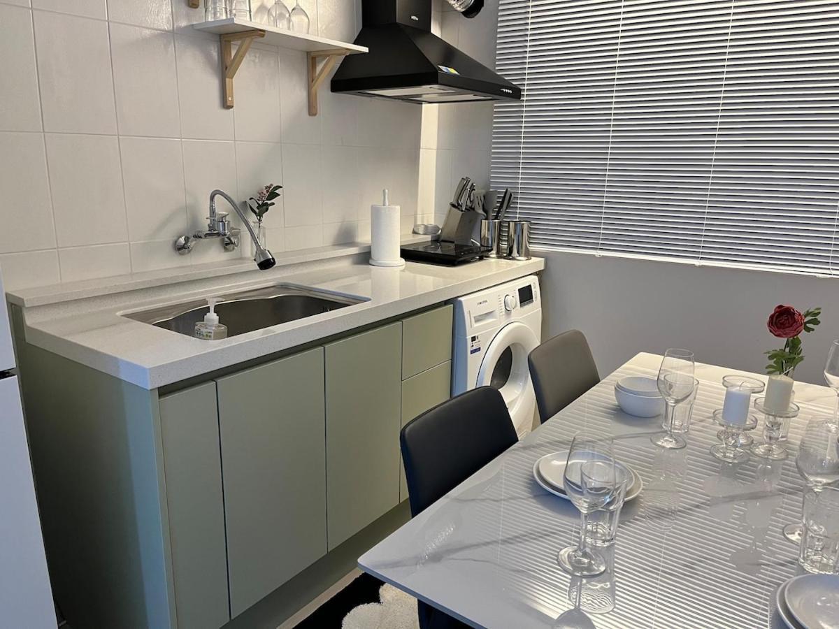 3mins Cozy Daeheung Apartment