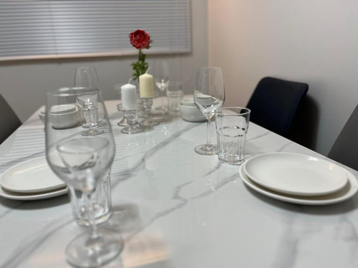 Apartment 3mins Cozy Daeheung Seoul