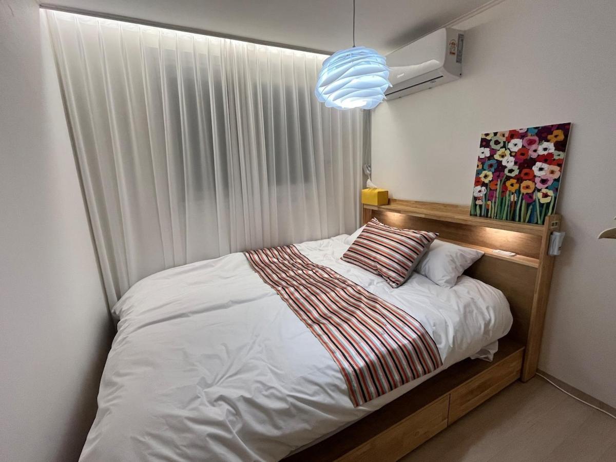 3mins Cozy Daeheung * Seoul