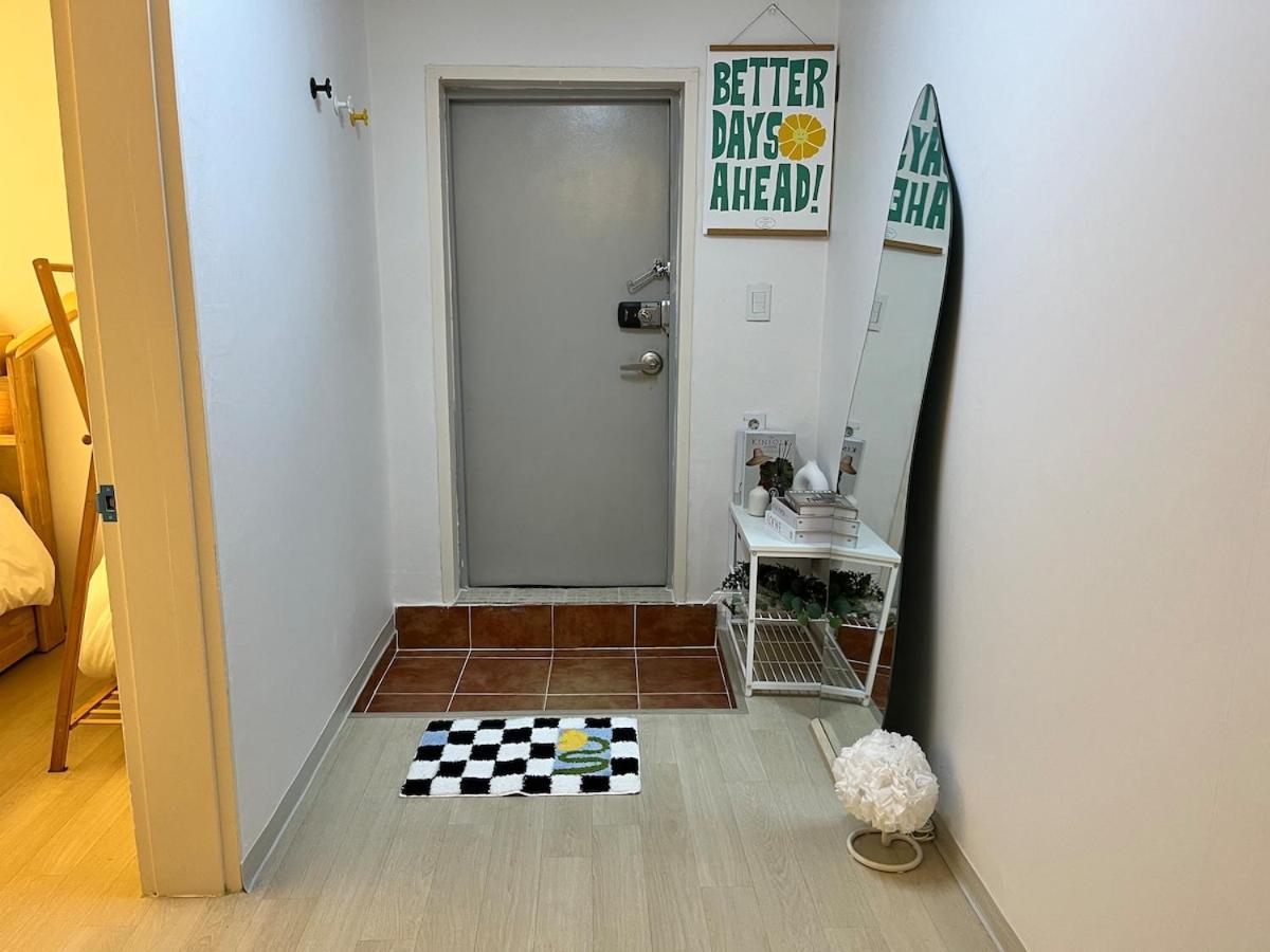 Apartment 3mins Cozy Daeheung